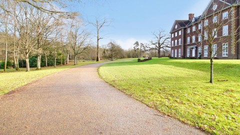 Click the photo for more details of Warnham Manor, Byfleets Lane, Warnham, RH12