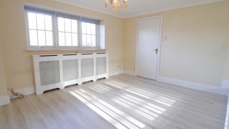 Images for Warnham Manor, Byfleets Lane, Warnham, RH12