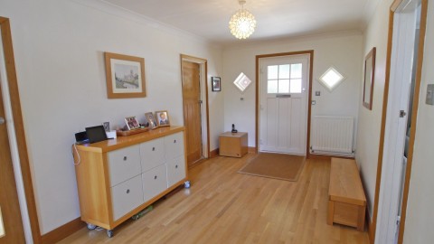 Click the photo for more details of Brighton Road, Horsham, RH13
