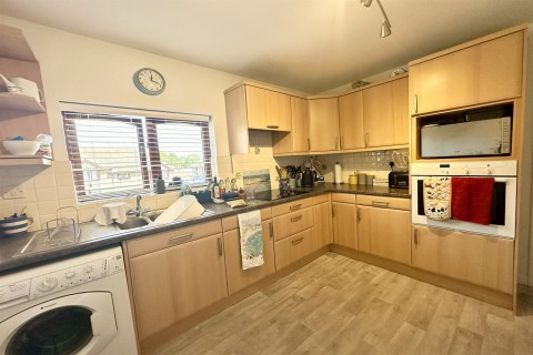 Click the photo for more details of White Horse Court, Storrington, RH20