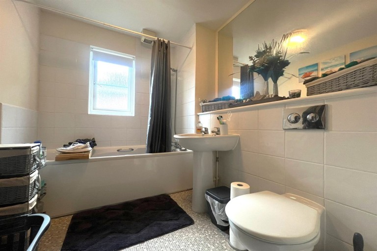 Images for Martlet Court, Church Street, Rudgwick, Horsham, RH12