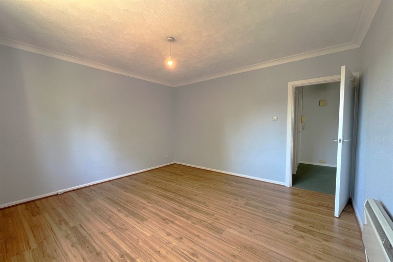 Images for Tymperley Court, Kings Road, Horsham, RH13