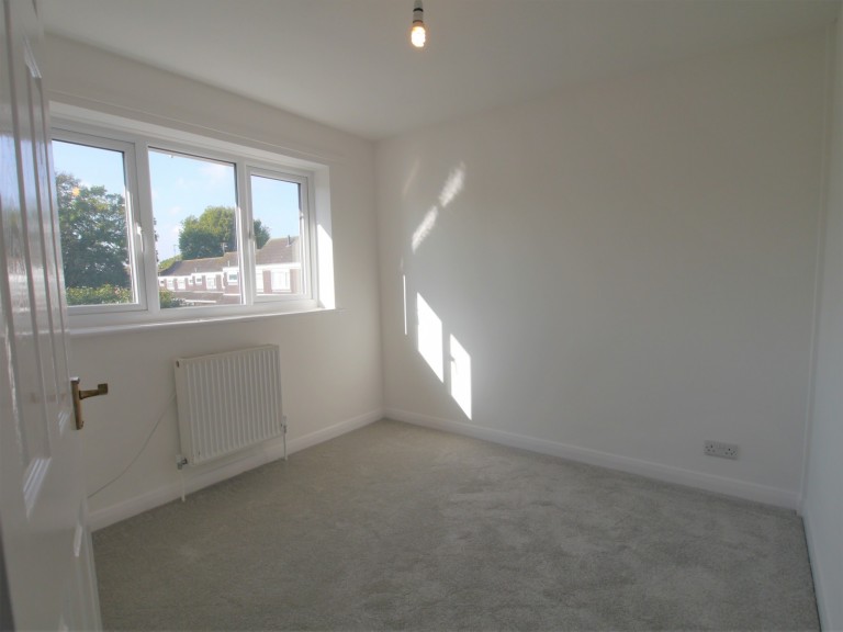 Images for The Pines, Horsham, RH12
