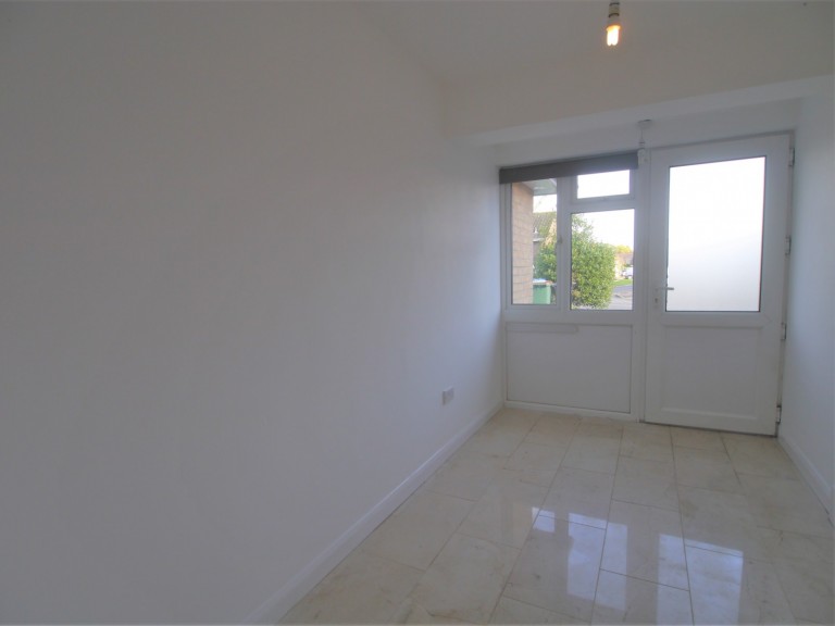 Images for The Pines, Horsham, RH12