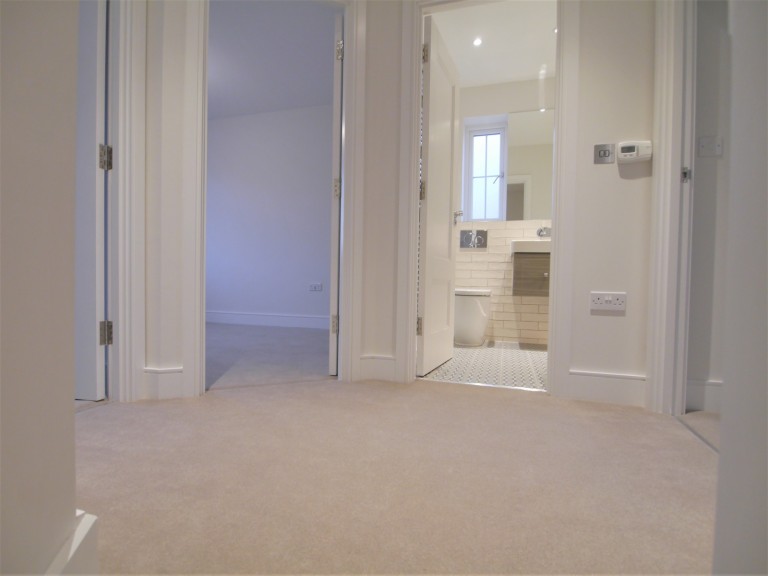 Images for Dereham Way, Horsham, RH12