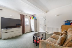 Images for 55a West Street, Bognor Regis, PO21