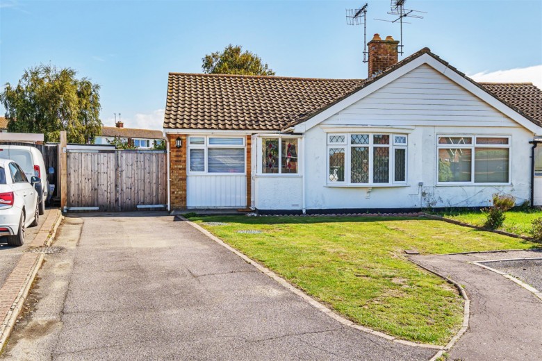 Click the photo for more details of Princes Croft, Pagham, Bognor Regis, PO21