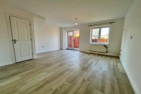 Click the photo for more details of Cheal Way, Wick, Littlehampton, BN17