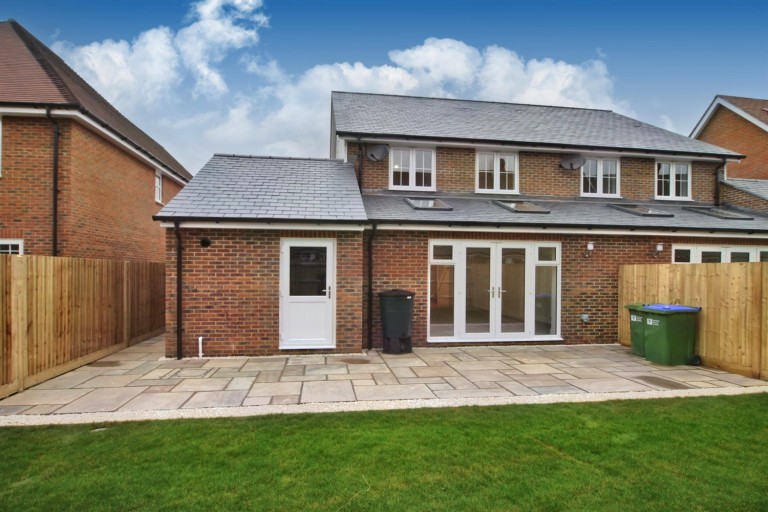 Images for Tilney Drive, Horsham, RH12