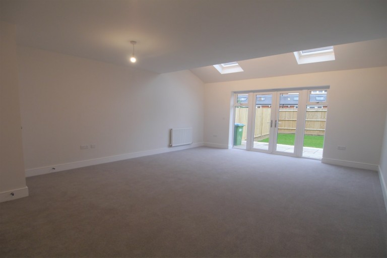 Images for Tilney Drive, Horsham, RH12
