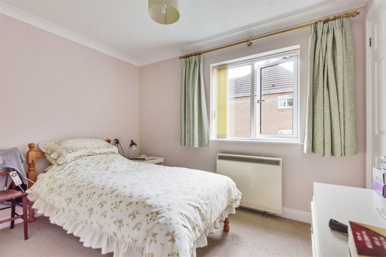 Images for Cremorne Place, King George Avenue, Petersfield, GU32