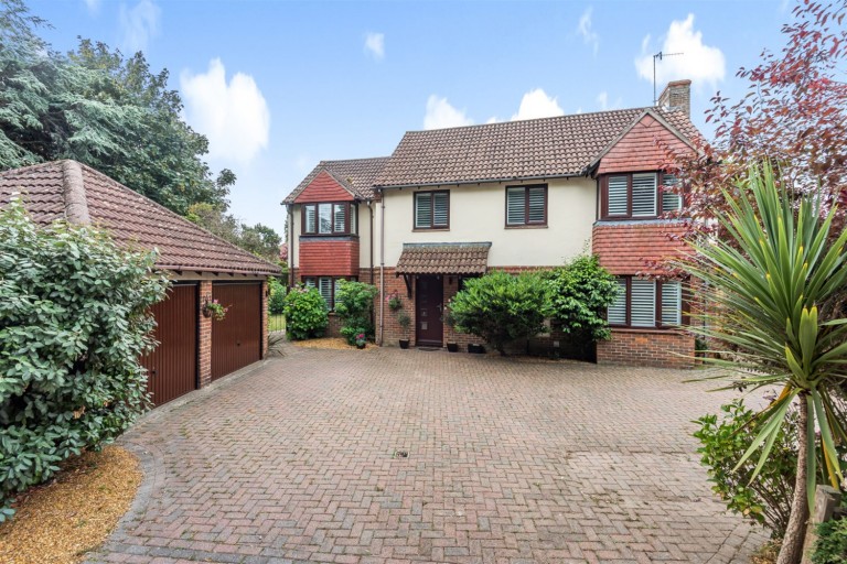 Images for Margaret Close, Aldwick, Bognor Regis, PO21