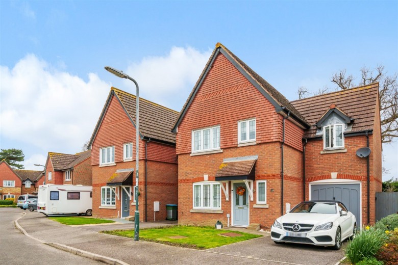 Click the photo for more details of The Oaks, Aldwick, The Oaks, Aldwick, PO21