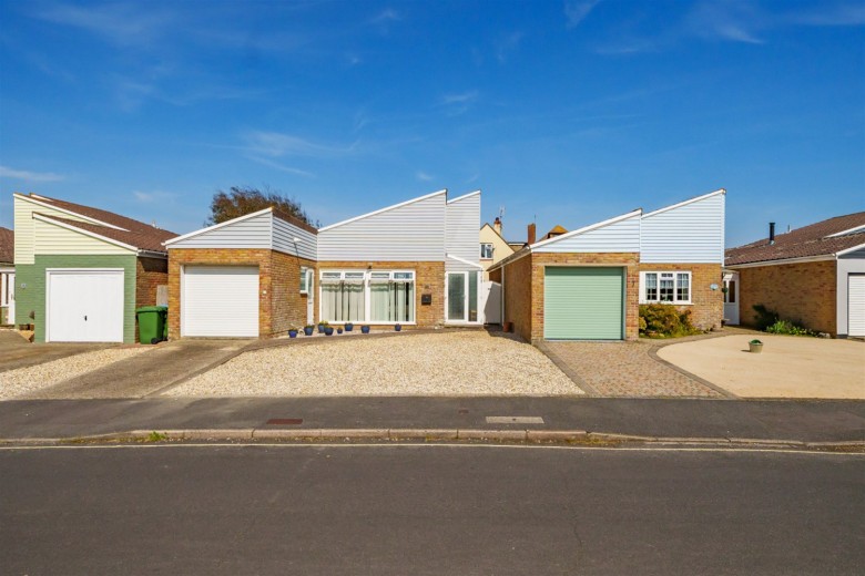 Click the photo for more details of Channel View, Pagham, Bognor Regis, PO21