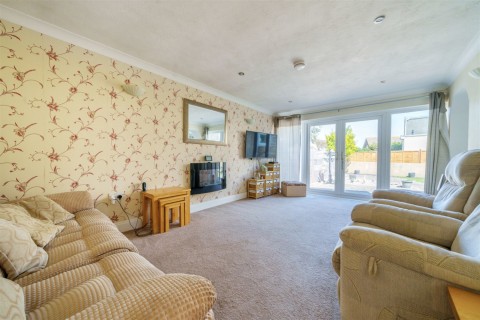 Click the photo for more details of Channel View, Pagham, Bognor Regis, PO21