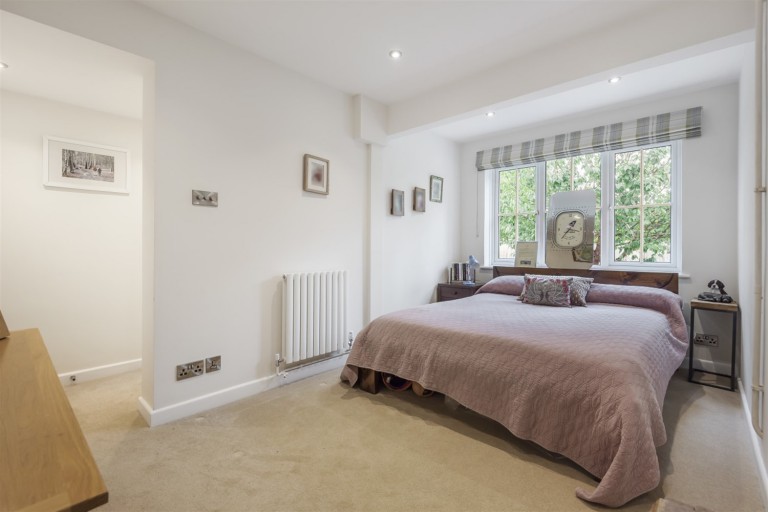 Images for Newpound Lane, Wisborough Green, Billingshurst, RH14