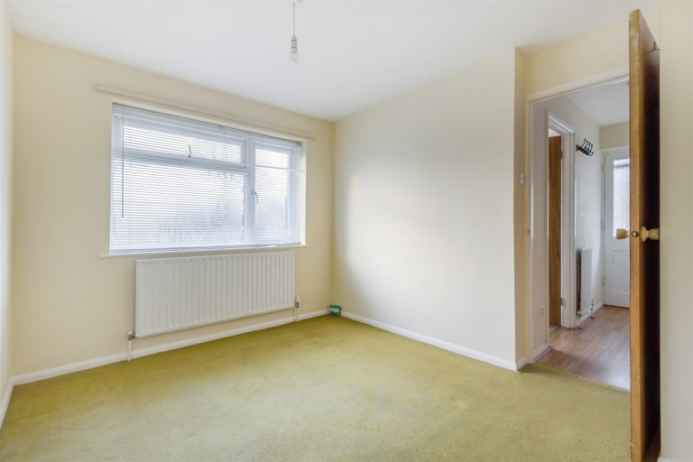 Images for Pine Walk, Liss, GU33