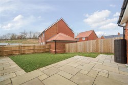 Images for Rochford Grove, Horsham, RH12