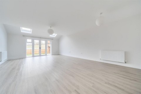 Click the photo for more details of Rochford Grove, Horsham, RH12