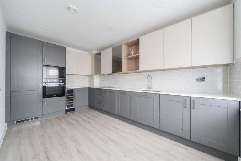 Images for Rochford Grove, Horsham, RH12