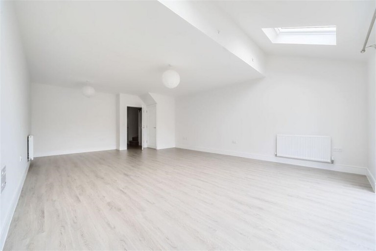 Images for Rochford Grove, Horsham, RH12