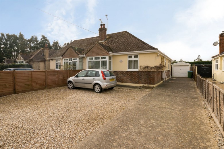 Click the photo for more details of Lidsey Road, Woodgate, Chichester, PO20
