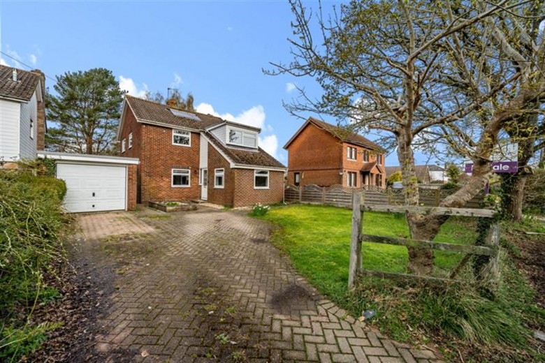 Click the photo for more details of Nyewood, Petersfield, GU31
