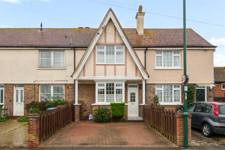 Click the photo for more details of Gravits Lane, Bognor Regis, PO21