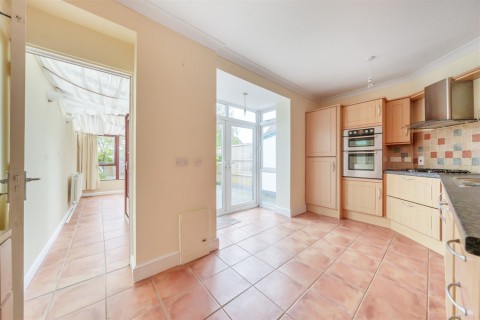 Click the photo for more details of Gravits Lane, Bognor Regis, PO21