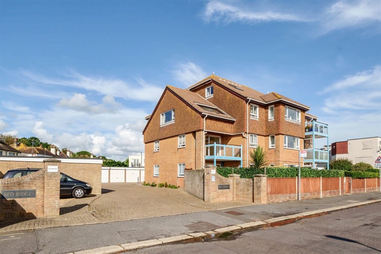 Click the photo for more details of 10 Red Ridges, Kings Parade, Aldwick, Bognor Regis, PO21