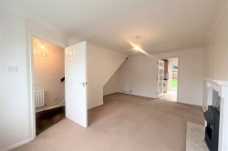 Images for Ropeland Way, Horsham, RH12