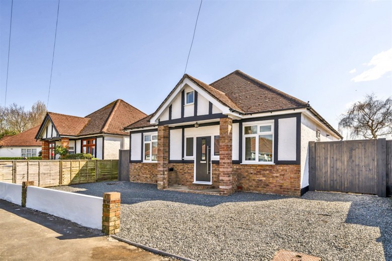 Click the photo for more details of Carlton Avenue, Rose Green, Bognor Regis, PO21