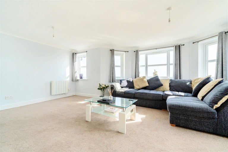 Images for 28 Cavendish House, Lennox Street, Bognor Regis, PO21