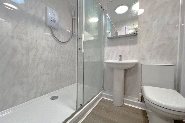 Images for Queen Street, Horsham, RH13