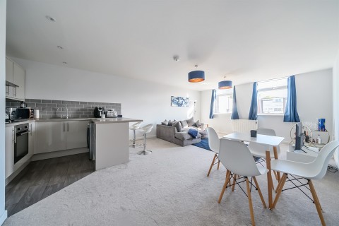 Click the photo for more details of Jengers Mead, Billingshurst, RH14