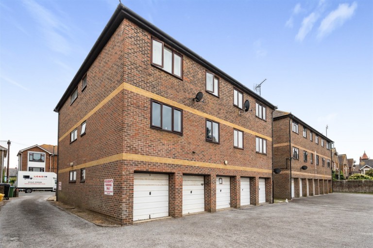 Images for 31-35 Linden Road, Bognor Regis, PO21