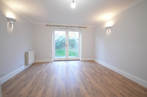 Click the photo for more details of Lyntons, Pulborough, RH20