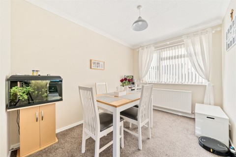 Click the photo for more details of Osprey Gardens, North Bersted, Bognor Regis, PO22