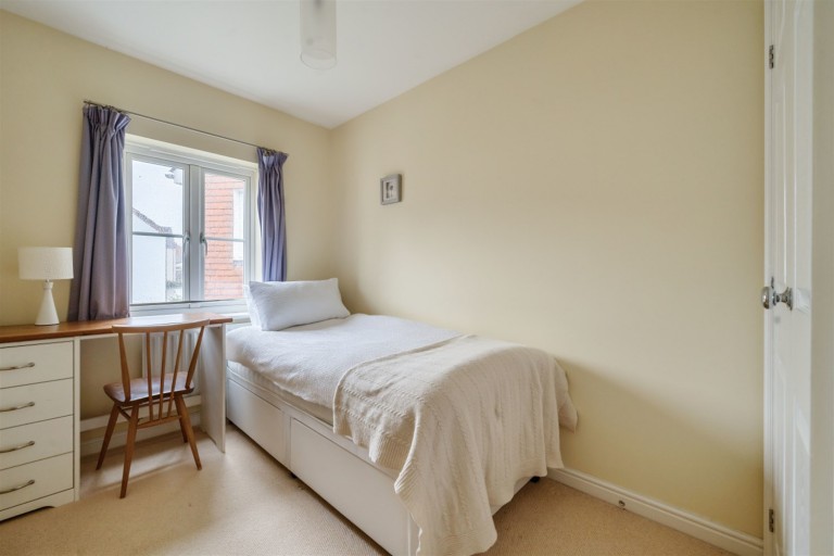 Images for Crafts Lane, Petersfield, GU31