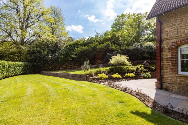 Images for Godalming Road, Hascombe, GU8