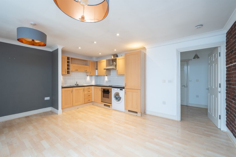 Images for Lyons Court, Dorking, RH4