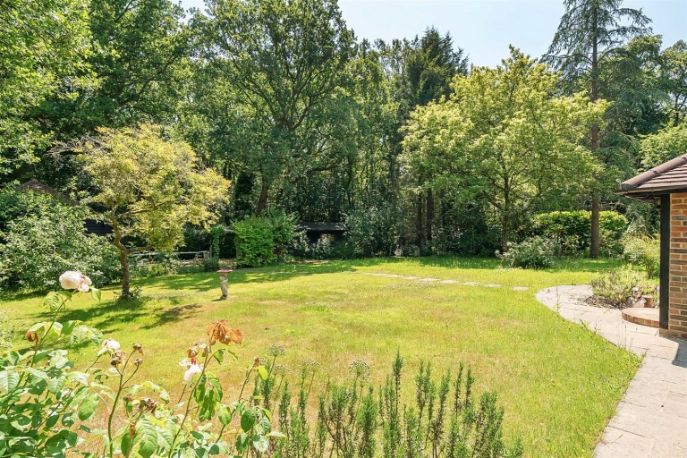 Images for Brick Kiln Common, Wisborough Green, Billingshurst, RH14
