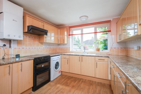 Click the photo for more details of Blunts Way, Horsham, RH12