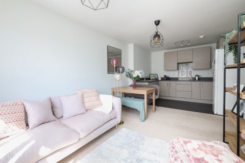 Click the photo for more details of Willow House, Kensett Avenue, Southwater, Horsham, RH13