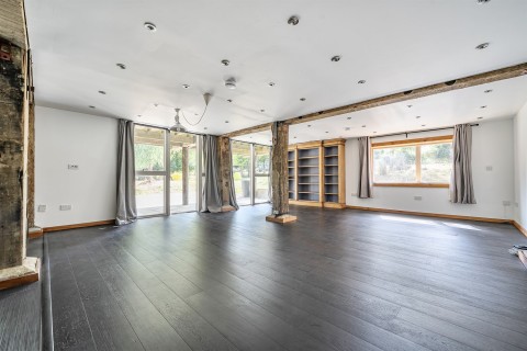 Click the photo for more details of Ashurst, Steyning, BN44