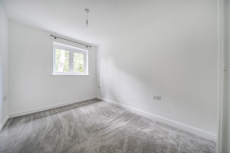 Images for Stonebridge Place, Blackbridge Lane, Horsham, RH12