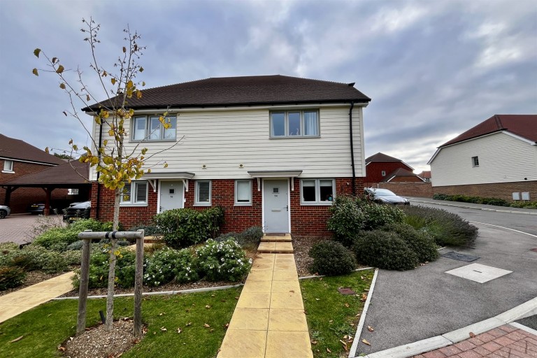 Images for Garman Way, Billingshurst, RH14