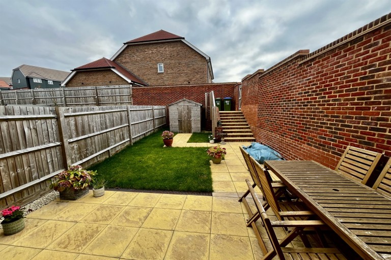 Images for Garman Way, Billingshurst, RH14