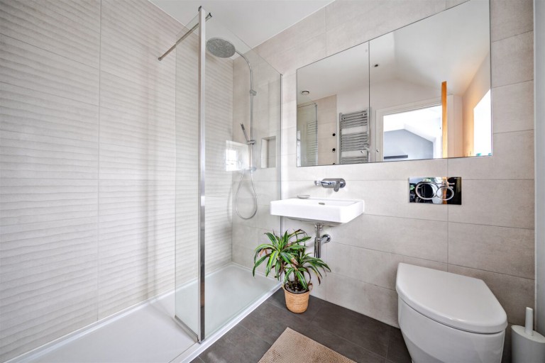 Images for Gatehouse Mews, Horsham, RH12