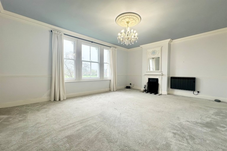 Images for Wisborough Green, Billingshurst, RH14